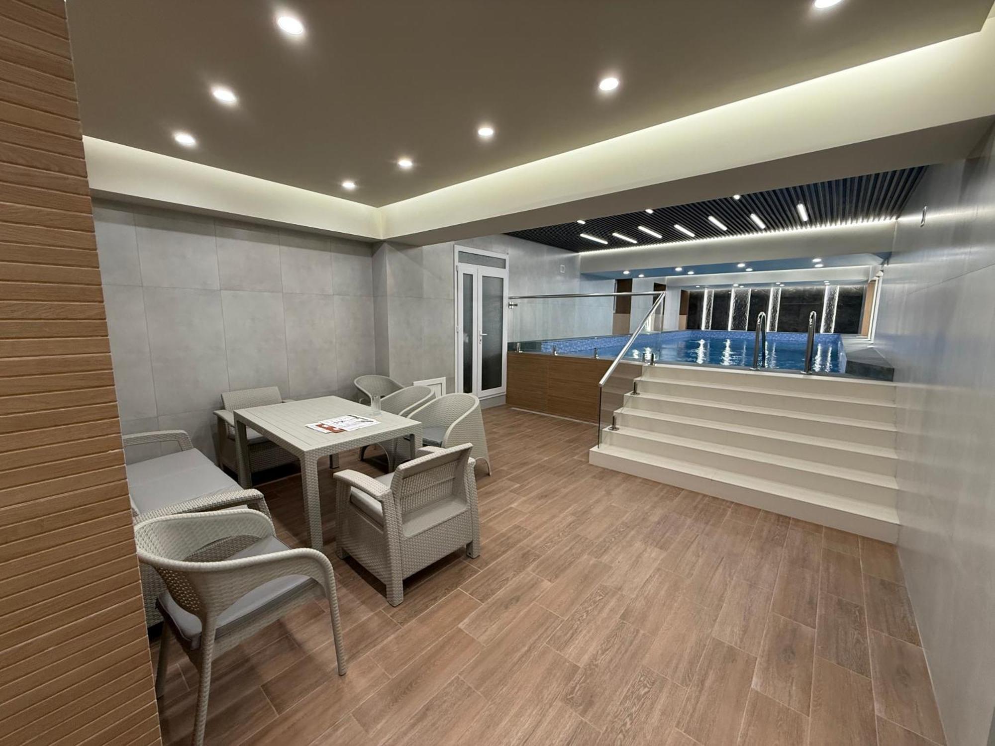 Araks Hotel Complex Gyumri Exterior photo